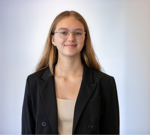 Charting Her Path with Support from the Cooke Scholar Community: Mazzi Moore Reflects on Her First Semester at MIT